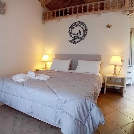 Muses Villas Finikounta Room photo