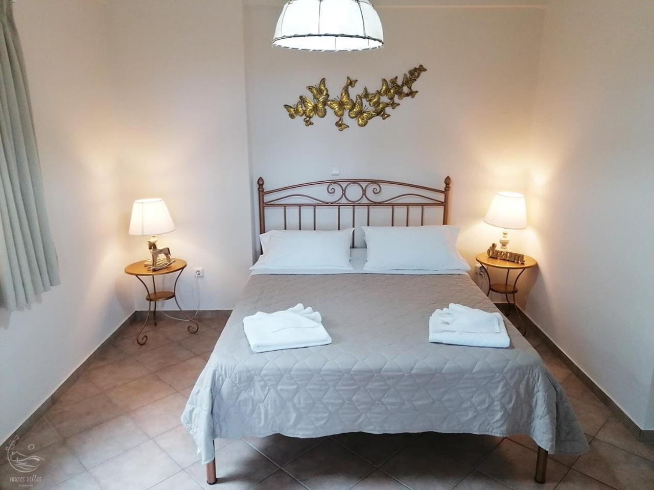 Muses Villas Finikounta Room photo