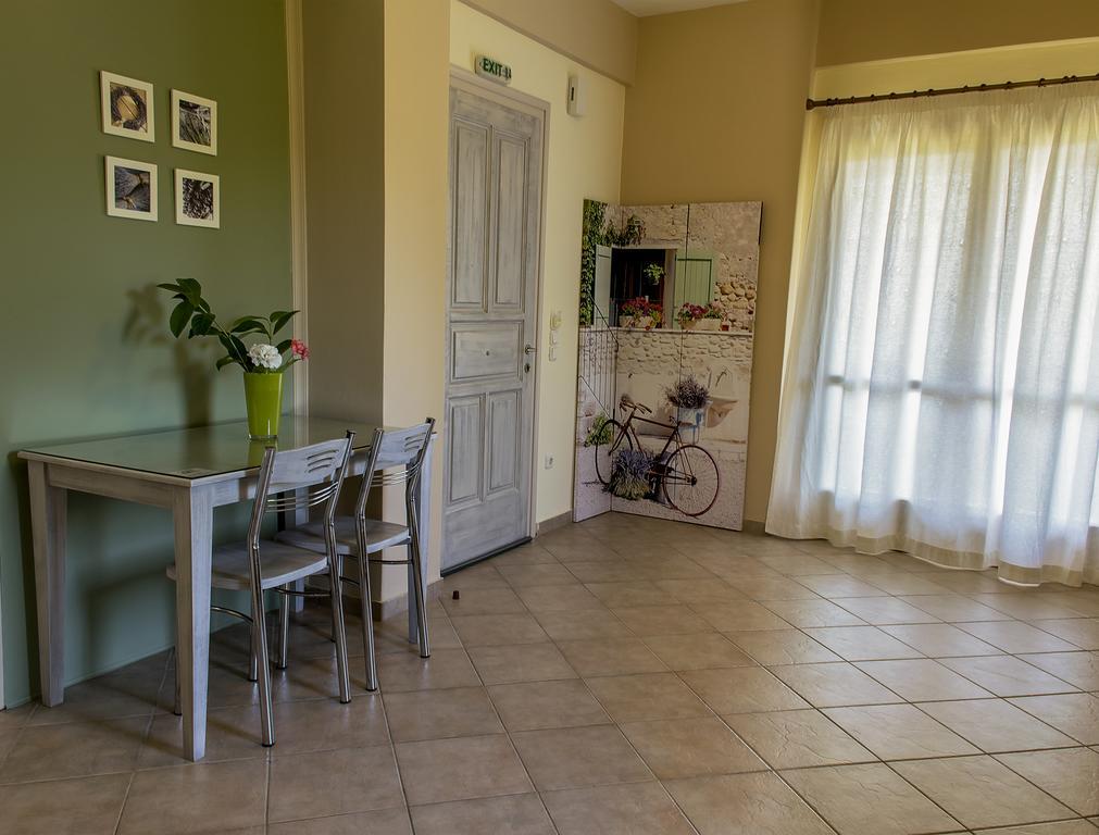 Muses Villas Finikounta Room photo
